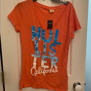 Hollister Graphic Tee